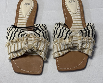 SH-01040-1469-3PGCM-001-top_view_pair