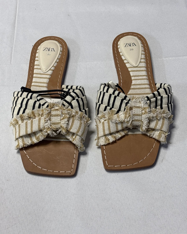 SH-01040-1469-3PGCM-001-top_view_pair