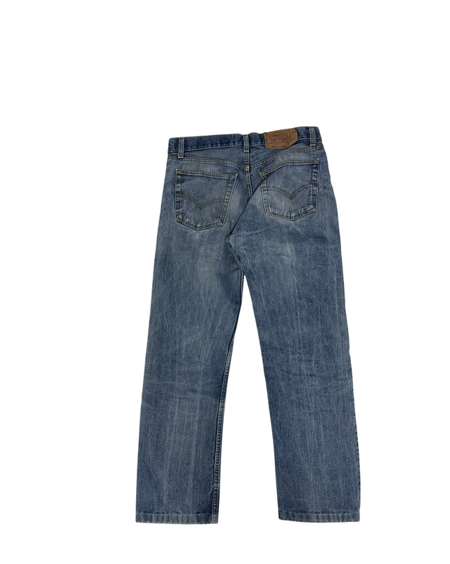 MC-05855-JNS-FKV004-back