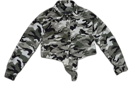 New Look Camouflage Cropped Button-Down Top - XS